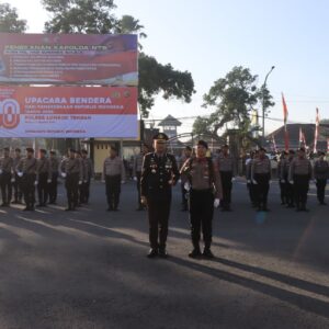 Polres Loteng Gelar Upacara Peringatan HUT RI Ke-80.
