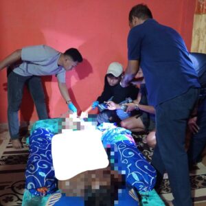 Warga Moyo Hilir Dikejutkan Dengan Penemuan Sesosok Mayat di Ladang, Polisi Lakukan Evakuasi Korban