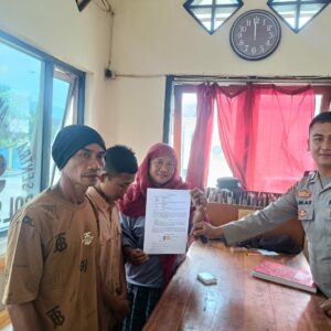 Polsek Seteluk Fasilitasi Mediasi Kasus Pemukulan Antar Pelajar SMKN 1 Seteluk