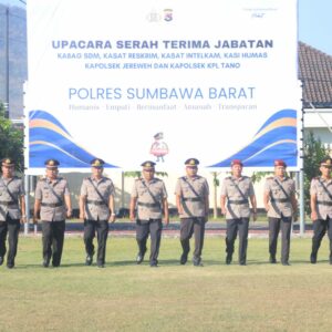 Upacara Serah Terima Jabatan di Lingkup Polres Sumbawa Barat Berlangsung Khidmat
