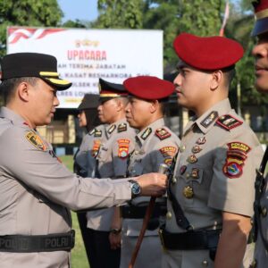Polres Lombok Barat Gelar Sertijab, Tiga Pejabat Strategis Resmi Berganti