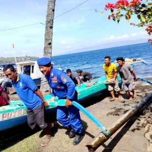 Sat Polairud Polres Dompu Gelar Kegiatan Binmas dan Polmas Perairan Serta Terima Kunjungan Direktur Polairud Polda NTB