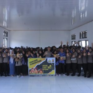 Polwan Polres Sumbawa Barat Gelar Sosialisasi Rise and Speak di SMA Negeri 2 Taliwang