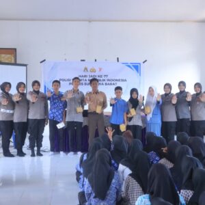 Polwan Polres Sumbawa Barat Gelar Sosialisasi Rise and Speak di SMA Negeri 2 Taliwang
