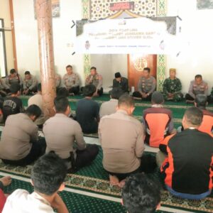 Polres Sumbawa Barat Gelar Doa Bersama Mahasiswa dan Driver Ojol