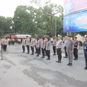Polres Lombok Tengah Laksanakan Apel Cipta Kondisi Pra-MotoGP 2025.