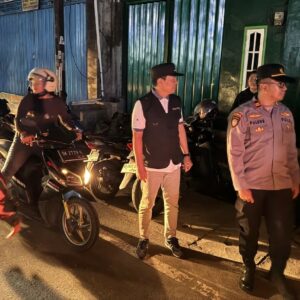 Polsek Kediri Gelar Patroli Gabungan Jaga Kamtibmas di Kecamatan Kediri, Lombok Barat