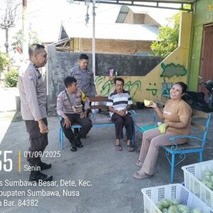 Anggota Polsek Lape Gencarkan Patroli Dialogis, Jaga Kamtibmas Tetap Kondusif
