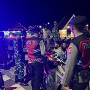 Patroli Skala Besar Polres Sumbawa Barat Bersama Kodim 1628/SB Wujudkan Keamanan dan Ketertiban Masyarakat