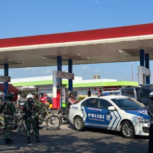 Patroli Gabungan TNI-Polri Perkuat Kamtibmas di Lombok Barat