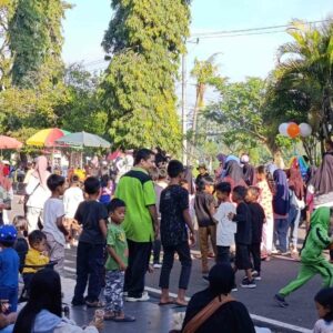 Car Free Day Lombok Barat di Jalan Soekarno-Hatta Penas Berlangsung Meriah dan Aman