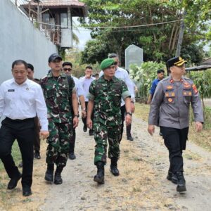 Sinergi TNI-Polri dan Instansi Lain dalam Aksi Penanaman Pohon di Lapas Sumbawa