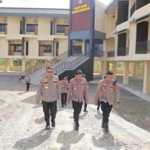 Kapolda NTB Tinjau Polsek Kawasan Mandalika, Pastikan Kesiapan Pengamanan MotoGP 2025