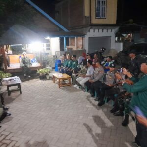 Pendampingan Penilaian Bhabinkamtibmas Bripka Happy Candra dalam Lomba Siskamling Tingkat Kabupaten oleh Satgas Linmas Satpol PP Sumbawa Barat