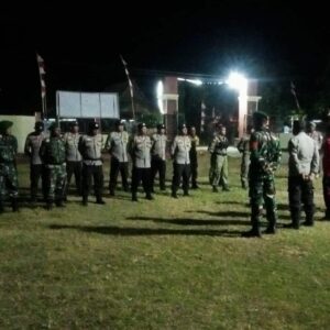 Jaga Sitkamtibmas Kondusif Polsek Monta, TNI dan Sat Pol PP Menggelar Patroli Gabungan