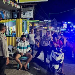 Patroli Blue Light dan KRYD di Sumbawa, Polsek Sumbawa Sasar Titik Rawan Kejahatan