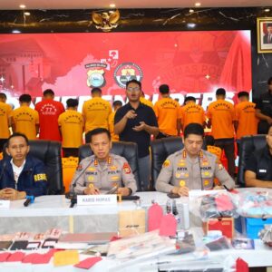 Polisi Tetapkan 53 Tersangka Kerusuhan Aksi Unras di Makassar, Ungkap Modus dan Barang Bukti