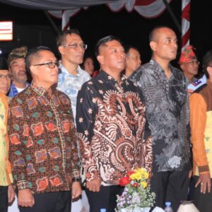 Kapolres Sumbawa Barat Hadiri PEDA KTNA Agro Expo di Alun-Alun Kota Taliwang