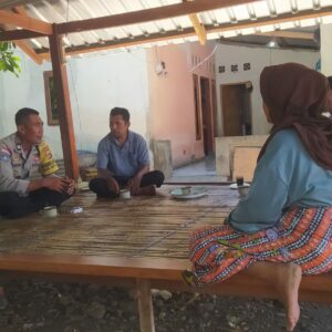 Bhabinkamtibmas Batu Putih Dorong Warga Manfaatkan Lahan Kosong untuk Budidaya Jagung