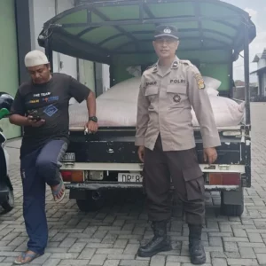 Polres Lombok Barat Salurkan 24,4 Ton Jagung ke Bulog