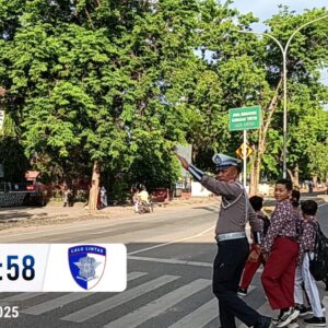 Strong Point Pagi, Wujud Nyata Pelayanan Sat Lantas Polres Bima Kota di Pagi Hari