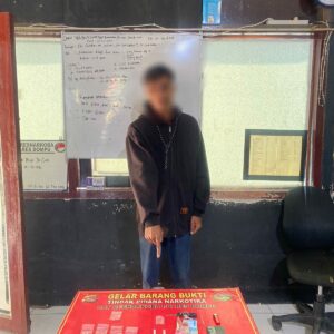 SATRESNARKOBA POLRES DOMPU CIDUK PENGEDAR SABU DI WILAYAH PEKAT, AMANKAN BARANG BUKTI 3,68 GRAM