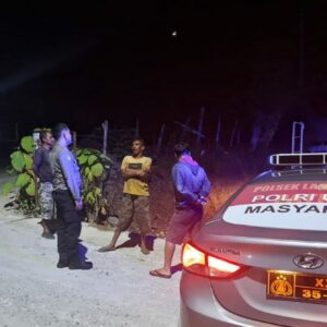 Polsek Labuhan Badas Gelar Patroli Blue Light Malam Hari di Pemukiman dan Jalan Protokol