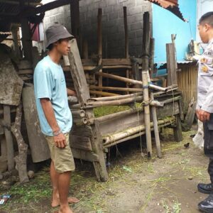 Bhabinkamtibmas Kuripan Dorong Warga Manfaatkan Pekarangan untuk Ketahanan Pangan