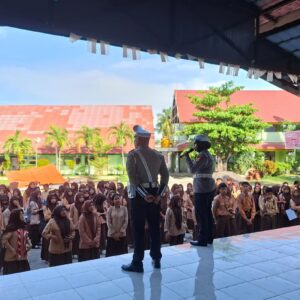 Satlantas Polres Bima Kota Laksanakan Sosialisasi Operasi Zebra Rinjani 2025 kepada Pelajar SMKN 1 Kota Bima