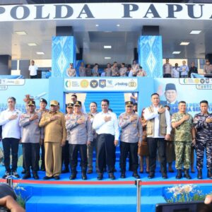 Polda Papua Salurkan 852 Ton Beras SPHP ke Enam Provinsi, Wakapolri Pastikan Stok Aman Jelang Natal dan Tahun Baru