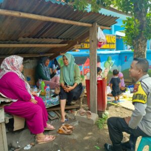 Cegah TPPO, Bhabinkamtibmas Bugis Sambang Warga Binaan Berikan Edukasi