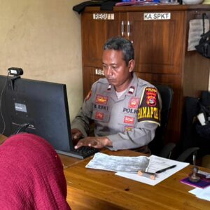 PERSONEL PAMAPTA III POLRES DOMPU TERIMA LAPORAN MASYARAKAT