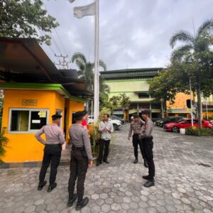 Intensifkan Pelayanan Kamtibmas pada Ops Lilin Rinjani 2025, Dit Samapta Polda NTB Laksanakan Patroli di Kawasan Publik