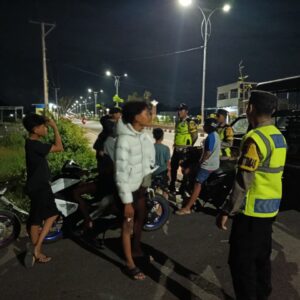 Patroli Malam Polres Sumbawa Barat Jaga Kamtibmas dan Upaya Cegah Kenakalan Remaja