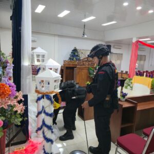 Jelang Natal dan Tahun Baru, Polri Sterilisasi Tempat Ibadah Nasrani di Maluk