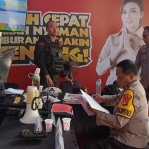 Wakapolres Lobar Pantau Keamanan Pelabuhan Lembar