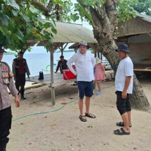 Patroli Polsek Sekotong Jaga Keamanan Wisatawan Lombok Barat