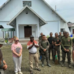 Operasi Damai Cartenz 2026 Wujudkan Kedamaian melalui Aksi Bersih Gereja di Kuala Kencana