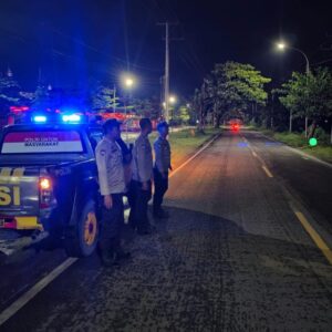 Hadir Melalui Patroli KRYD, Polsek Woha Komitmen Berantas Kasus 3C, Balapan Liar, Begal dan Edukasi Masyarakat Jaga Harkamtibmas