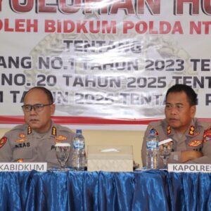 Bidkum Polda NTB Gelar Penyuluhan Hukum di Polres Dompu, Perkuat Pemahaman Personel terhadap KUHP dan KUHAP Baru