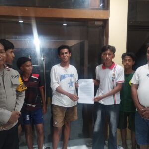 Bhabinkamtibmas Polres Bima Kota Selesaikan Pertikaian Antar Remaja Melalui Problem Solving