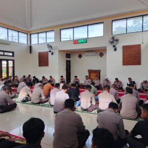 Bangun Karakter Religius, Polres Bima Kota Laksanakan Pembinaan Rohani dan Mental