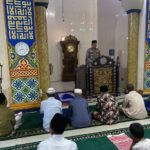 Safari Ramadan Polsek Sekongkang, Warga Antusias Ikuti Ibadah dan Tausiah