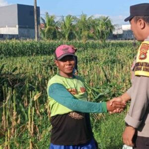 Polri Dampingi Petani Karang Bongkot Perkuat Swasembada Pangan