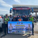 “Satlantas Menyapa” Unit Kamsel Satlantas Polres Kabupaten Sambangi Terminal Tente Sosialisasi Mudik Aman Keluarga Bahagia