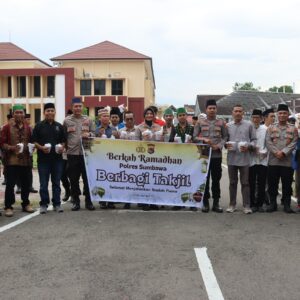 Pererat Sinergitas, Polres Sumbawa Gelar Buka Puasa Bersama Media, OKP, dan Elemen Masyarakat