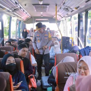 Kapolda NTB Hadiri Pelepasan Mudik Gratis Pemprov NTB