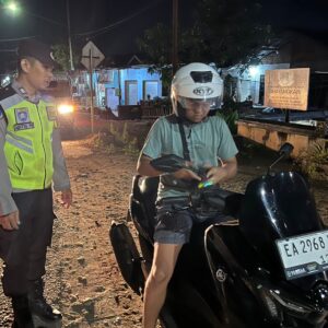 *Personel Polsek Taliwang Gelar KRYD, Wujudkan Situasi Kamtibmas Kondusif*