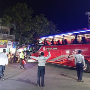 Polsek Rasanae Barat Laksanakan Strong Point Malam di Terminal Dara, Jaga Keamanan dan Kelancaran Lalu Lintas