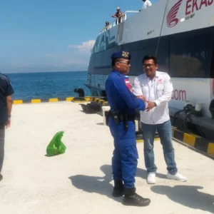 Wisatawan Makin Nyaman, Sat Polairud Polres Lombok Barat Perketat Pengamanan di Pelabuhan Senggigi